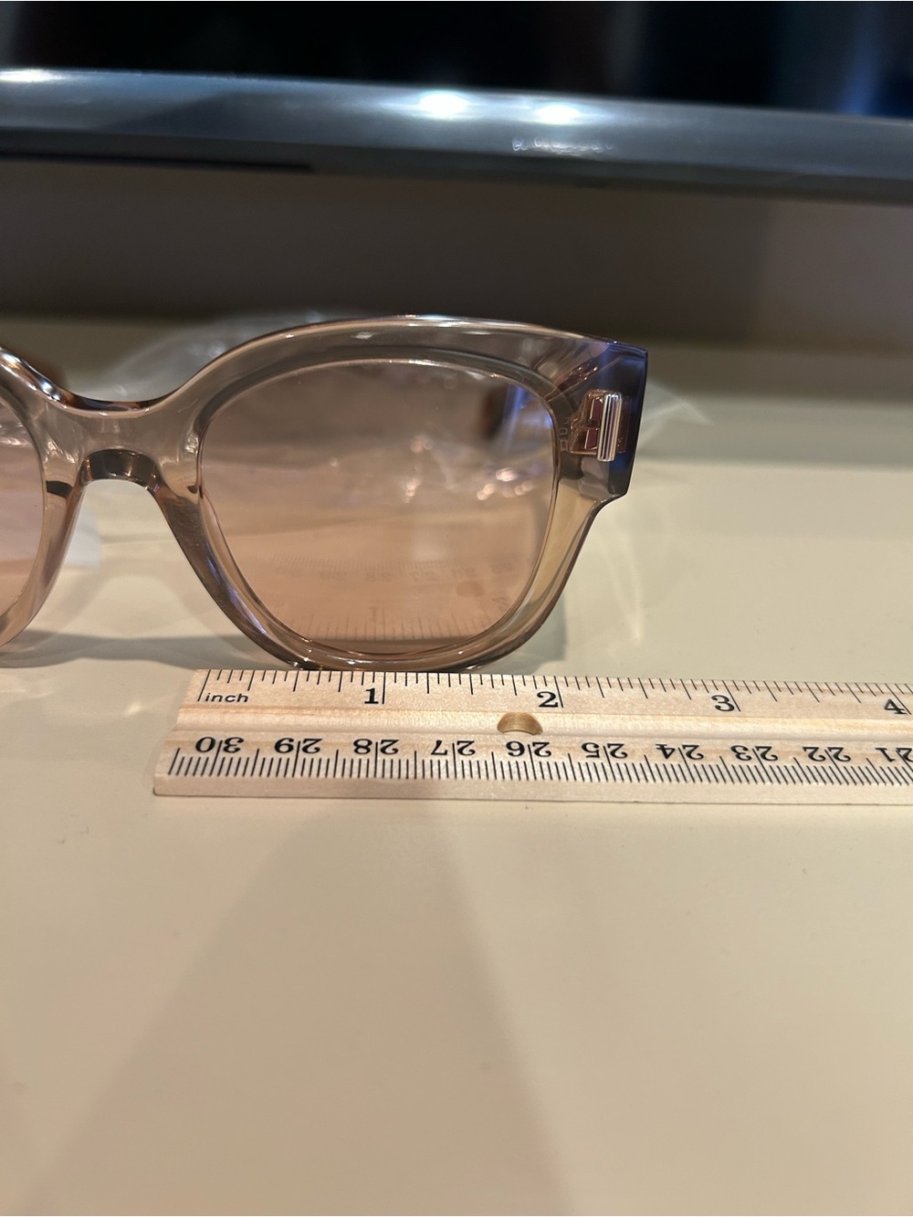 Ferragamo Sunglasses-Brand New - Picture 8 of 11